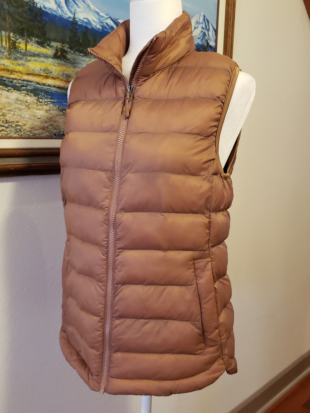 Women's Size Small Vest. 32 Degrees